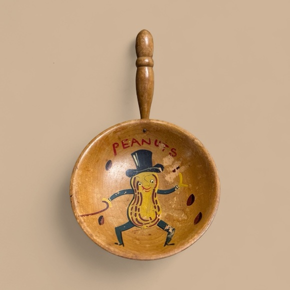 Antique Mr Peanut Hand Painted Wood Snack Bowl With Handle Wall Art - Picture 4 of 5